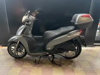 kymco people 200