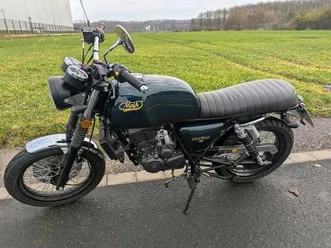 mash black seven 125 motorrad british green