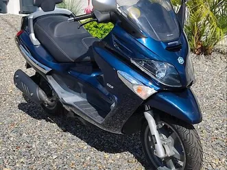 scooter piaggio x9