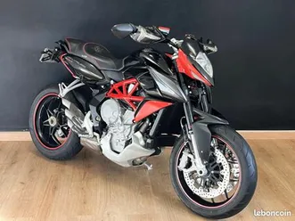 mv agusta rivale 800 - garantie 6 mois -
