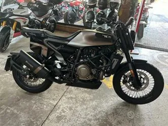 2021 husqvarna svartpilen 701 anno 20000km