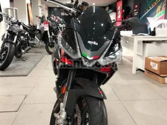 aprilia - tuono 660