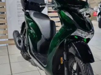 honda sh 125 2024 125 cm3 | scooter | 6 973 km | vert | 44700 orvault