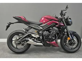 triumph street triple 765 rs 2023 765 cm3 | moto roadster | 14 004 km | 64000 pau