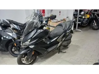 kymco xciting 400i vs - 2024