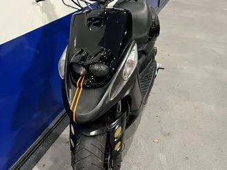 mbk rocket avec cg et contrôle technique a jour