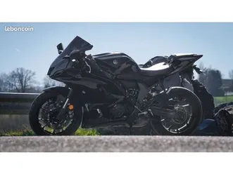 yamaha r7