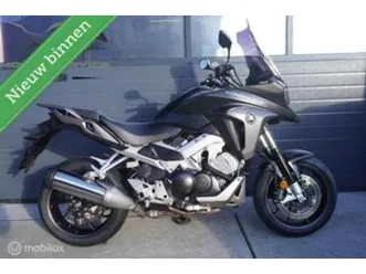 honda vfr800x crossrunner abs bj 2015 — motoren | honda — marktplaats