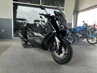 2025 yamaha xmax™ base