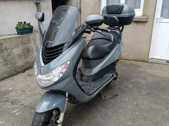 peugeot elystar 50 cc scooter 2010