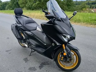 yamaha tmax 560 tech max