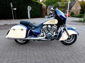 ② indian chieftain 111(1811 cc) , full options , 3500 km !
