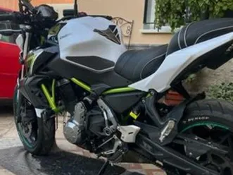 kawasaki - z650 limitada