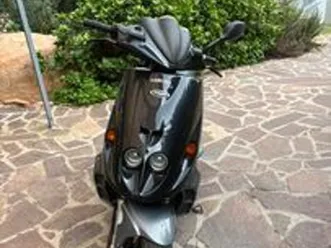 malaguti phantom f12