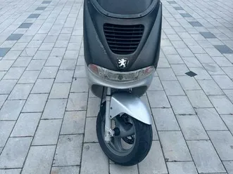 roller peugeot elyseo