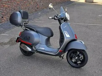 vespa gts 300 motorscooter matgrijs 2022|6054m|koffer|scherm — scooters | vespa — marktplaats