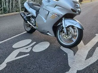 vend 1100cbrxx bon état