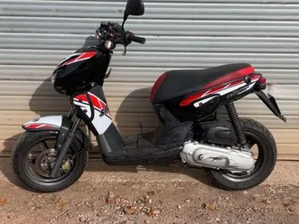 scooter 50cm3 bon état