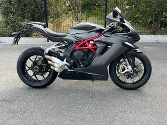 mv agusta 675 f3 usage piste uniquement