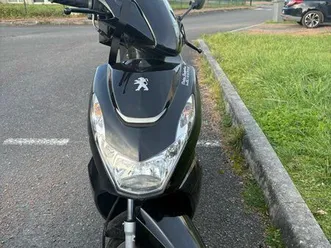 peugeot kisbee / année 2020