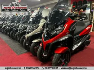 piaggio mp3 400 hpe sport piaggio mp3 400 hpe sport direct l — motoren | piaggio — marktplaats