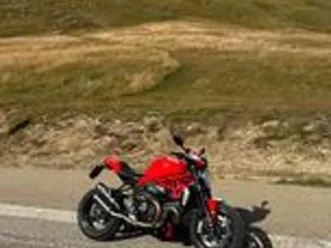 ducati monster 1200 r