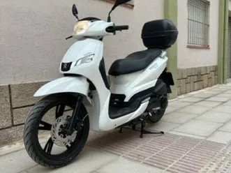 peugeot - tweet 125