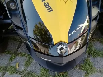 can-am spyder rs