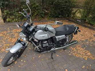 moto guzzi v7 iii special bj2020 9.900km