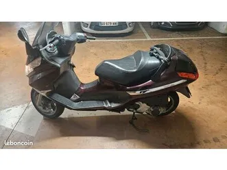 scooter piaggio x8 125 cc