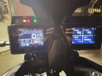 yamaha tracer 9 gt bianco