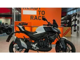 vendo cfmoto 450nk (2023 - 25) usata a bastia umbra (codice 9905320) - moto.it