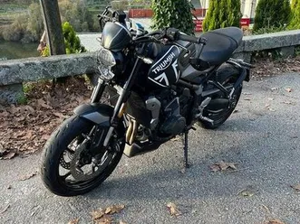 mota triumph trident 660 sanfins lamoso codessos