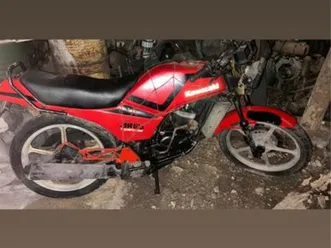 moto kawazaki ar125 paredes