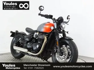 triumph bonneville bobber 1200 cc