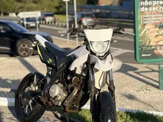 mota yamaha wr 125 cascais e estoril