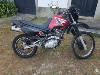 yamaha xt600 restaurada arcozelo