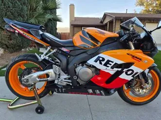 2005 honda cbr1000rr repsol edition
