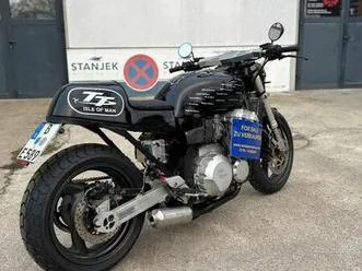 triumph trophy 1200