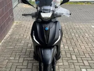 piaggio beverly 400 deep black — motoren | piaggio — marktplaats