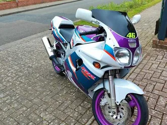 yamaha fzr 600 r hj4