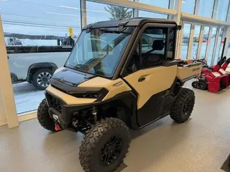 2026 can-am defender limited cab hd11