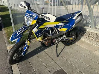 husqvarna 701 supermoto canton valais -