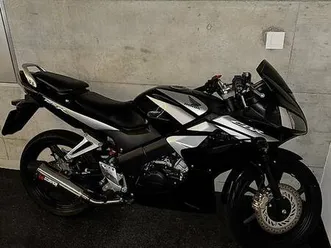 cbr 125r 2009 canton tessin -