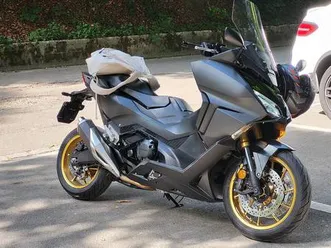 neuwertige honda forza nss 750!!! canton zurich -