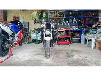 permuto speed triple 1050 con superduke 1290 r