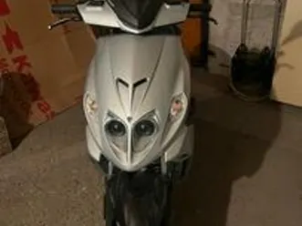 malaguti phantom f12 r