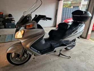 suzuki burgman 650 an