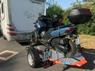 yamaha tricity 300 + remorque cochet