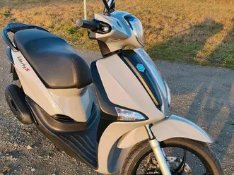 piaggio liberty 50s 2023 neuwertig service neu****